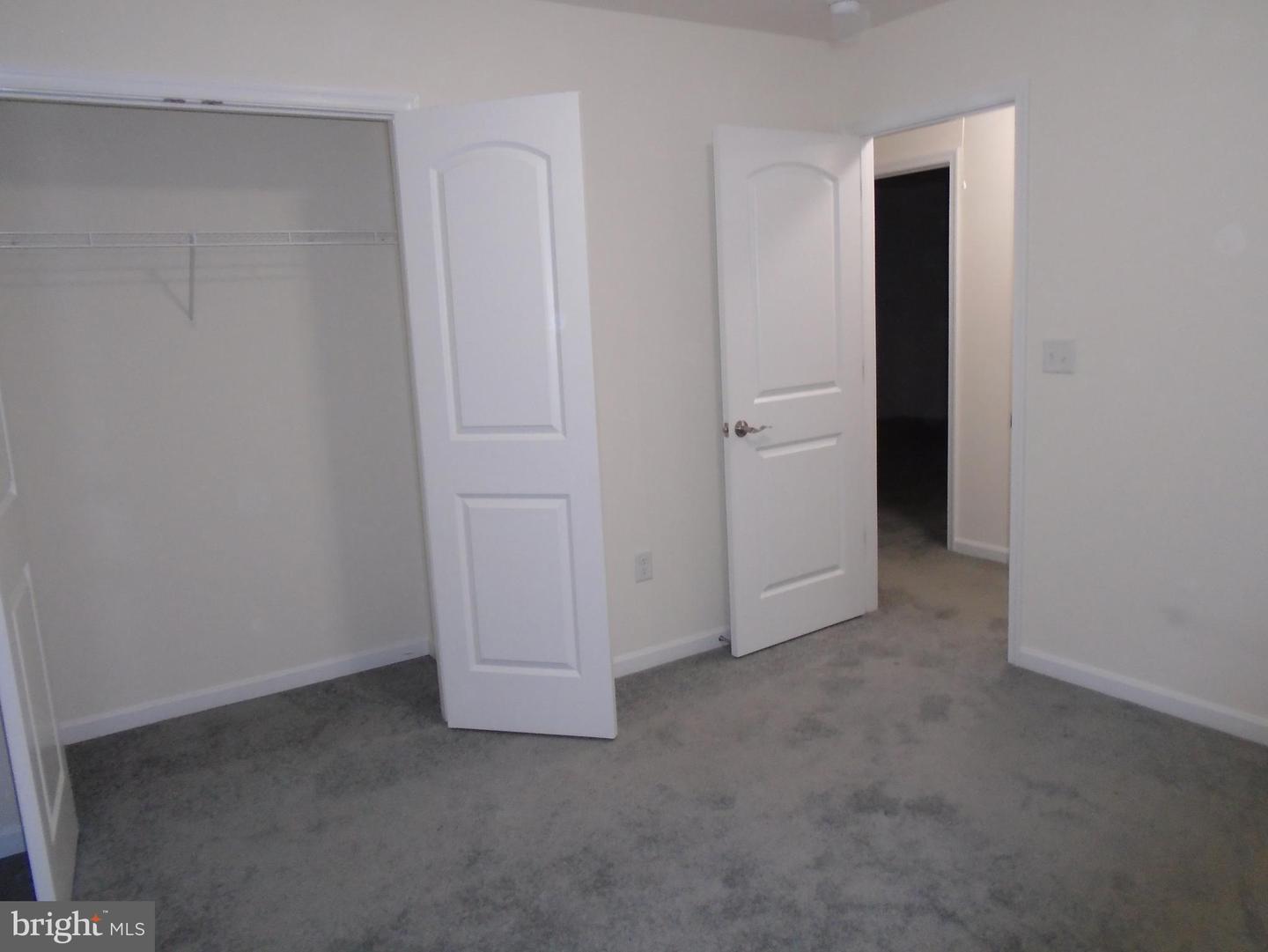 128 Amanda Ave