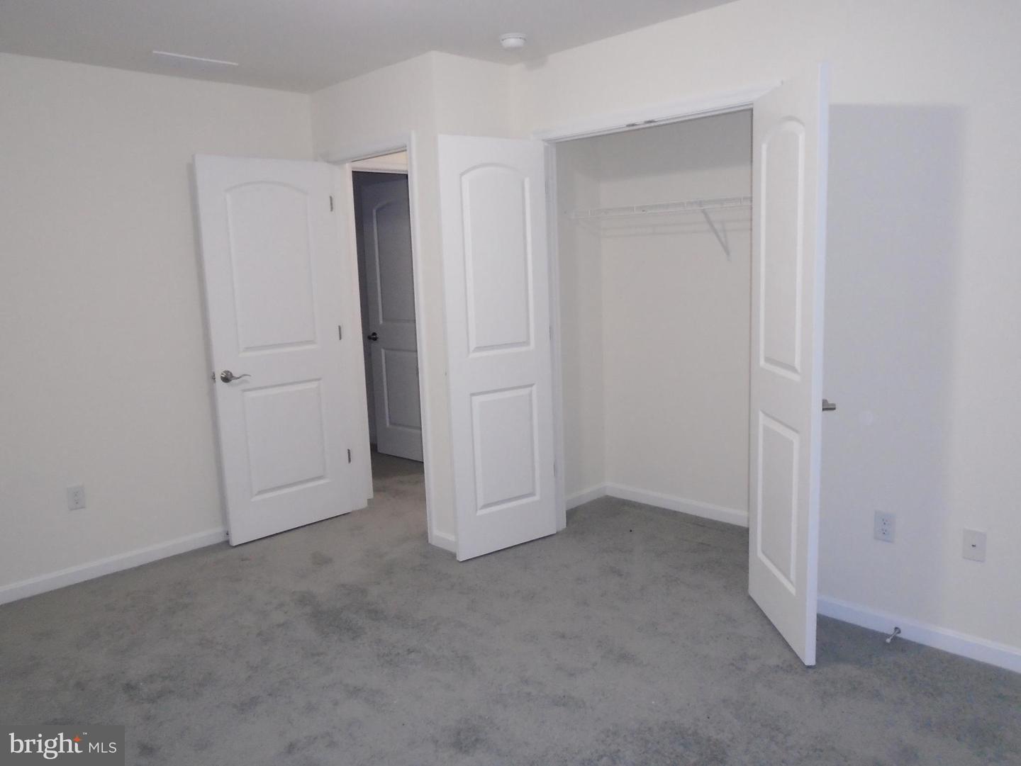 128 Amanda Ave