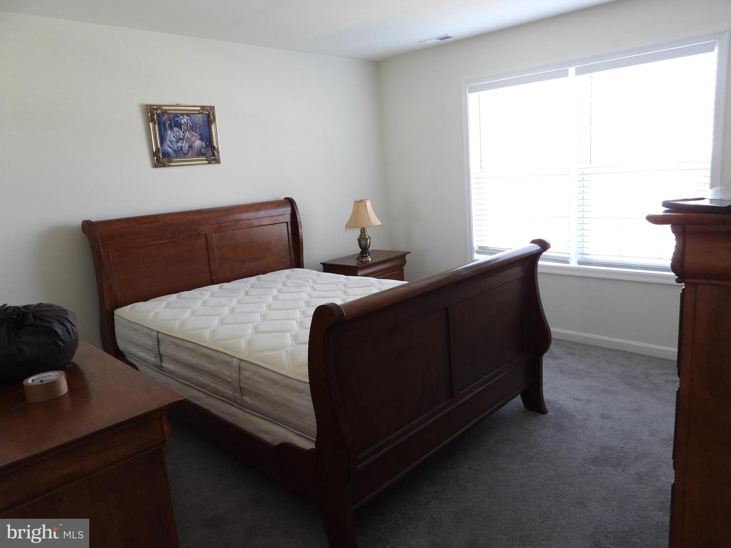 128 Amanda Ave