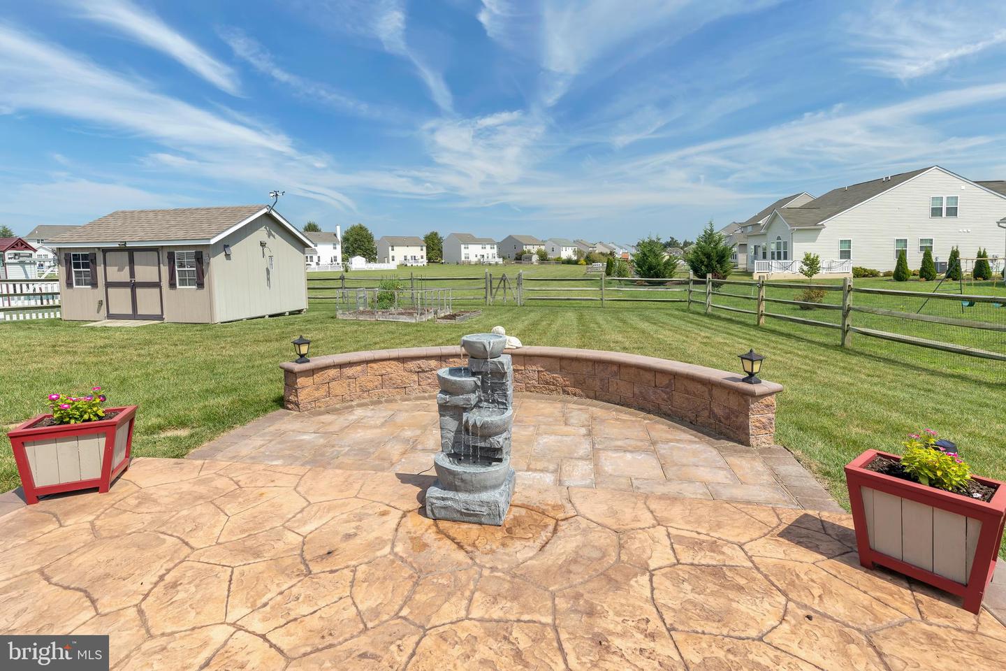 127 Shady Creek Ln
