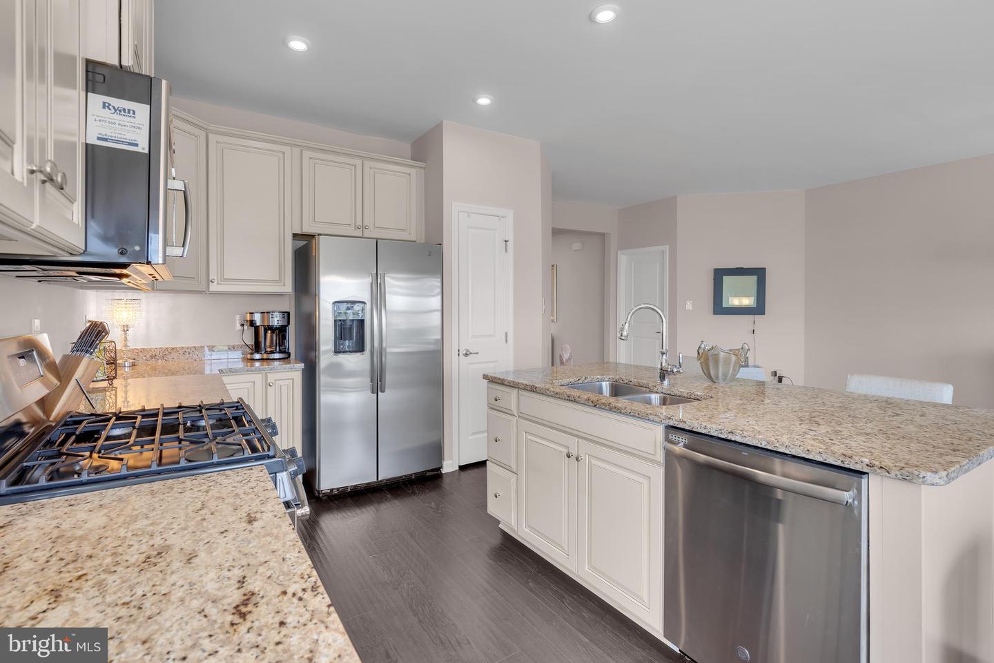 127 Shady Creek Ln