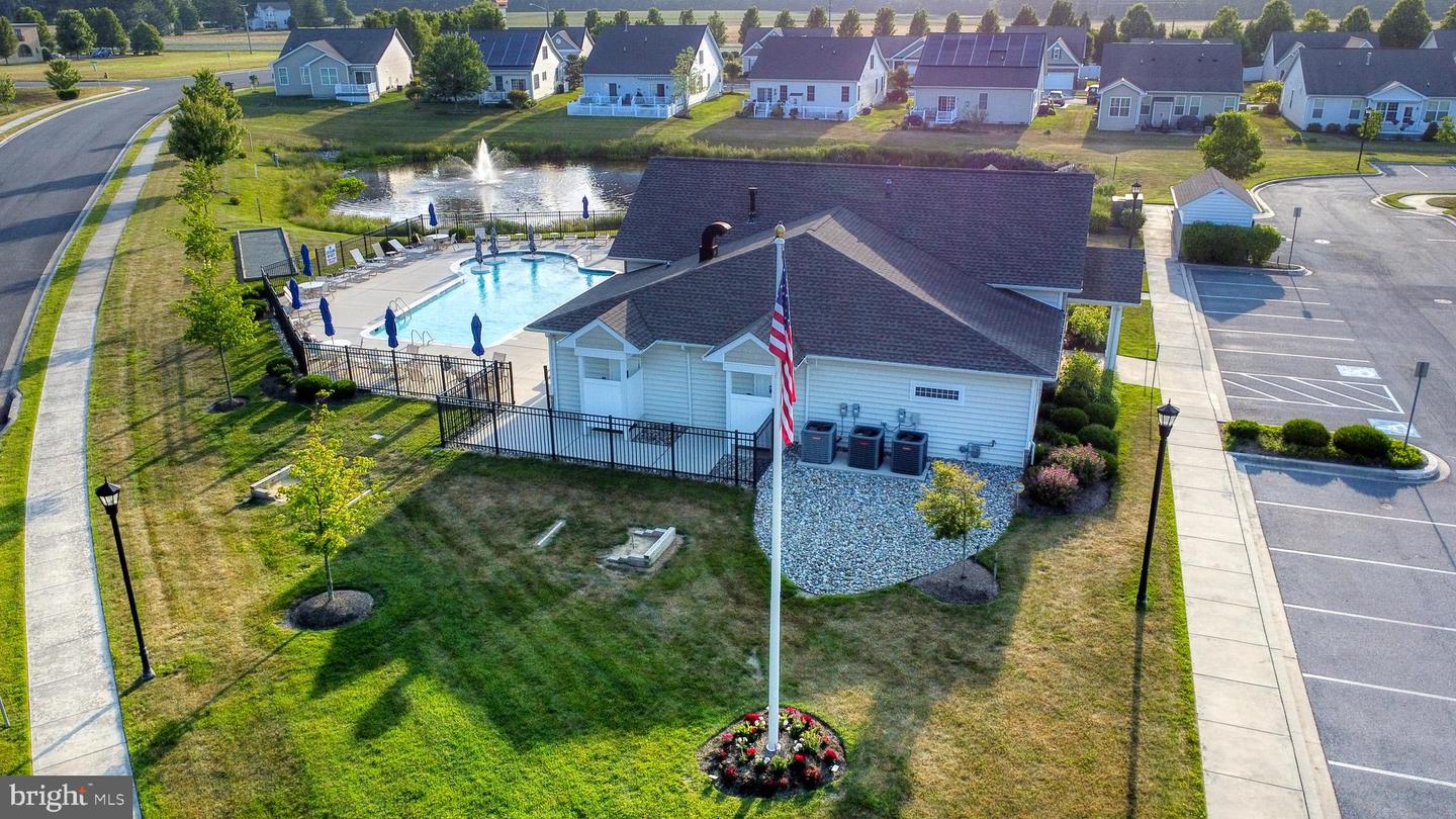 29 Winesap Ln
