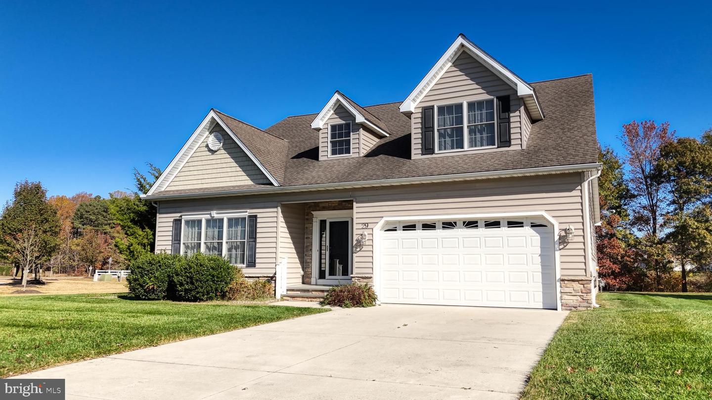 29 Winesap Ln