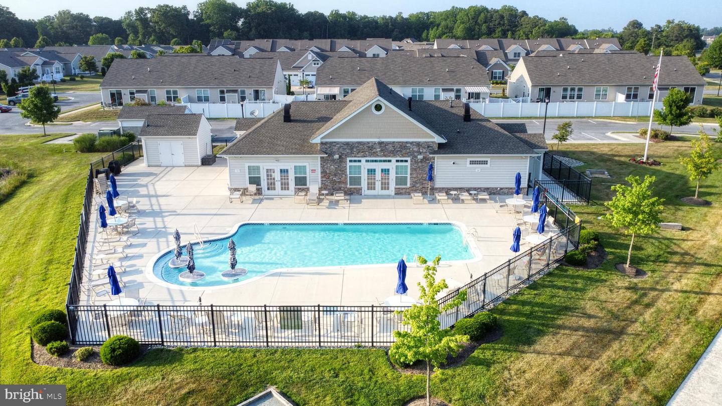 29 Winesap Ln