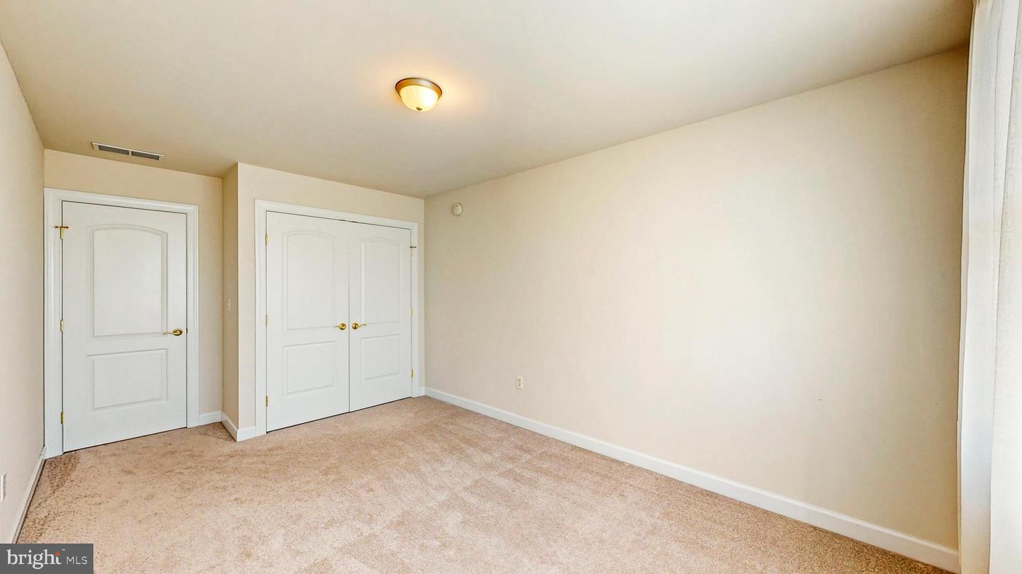 29 Winesap Ln