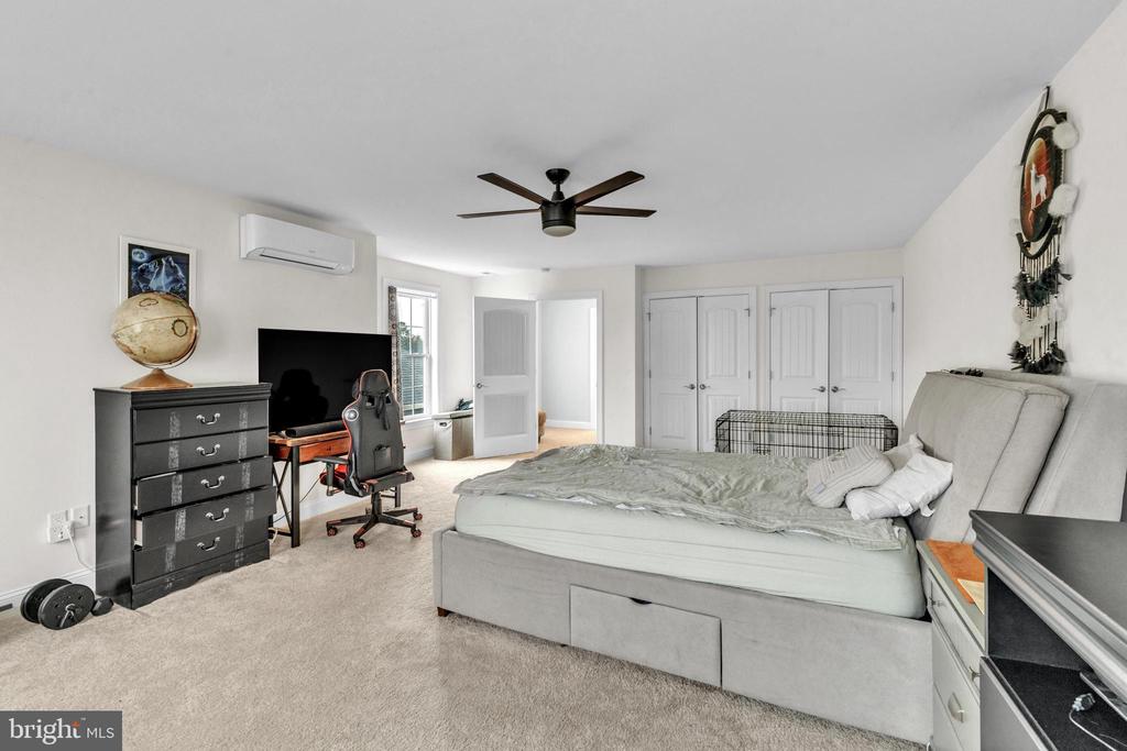 92 Casselberry Ln