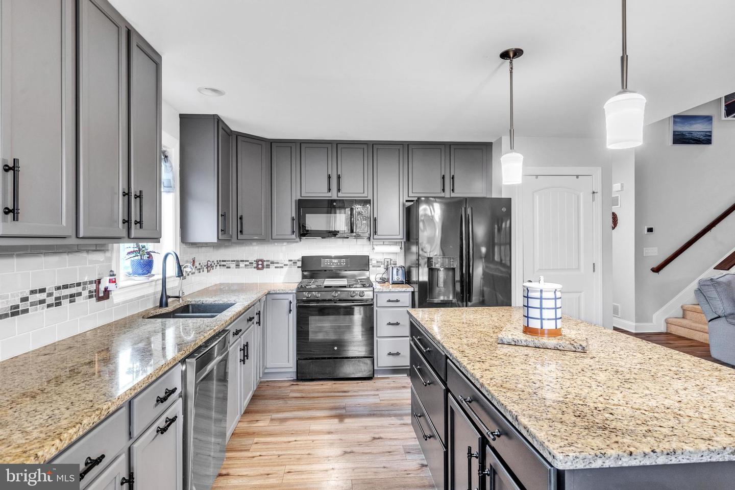 92 Casselberry Ln