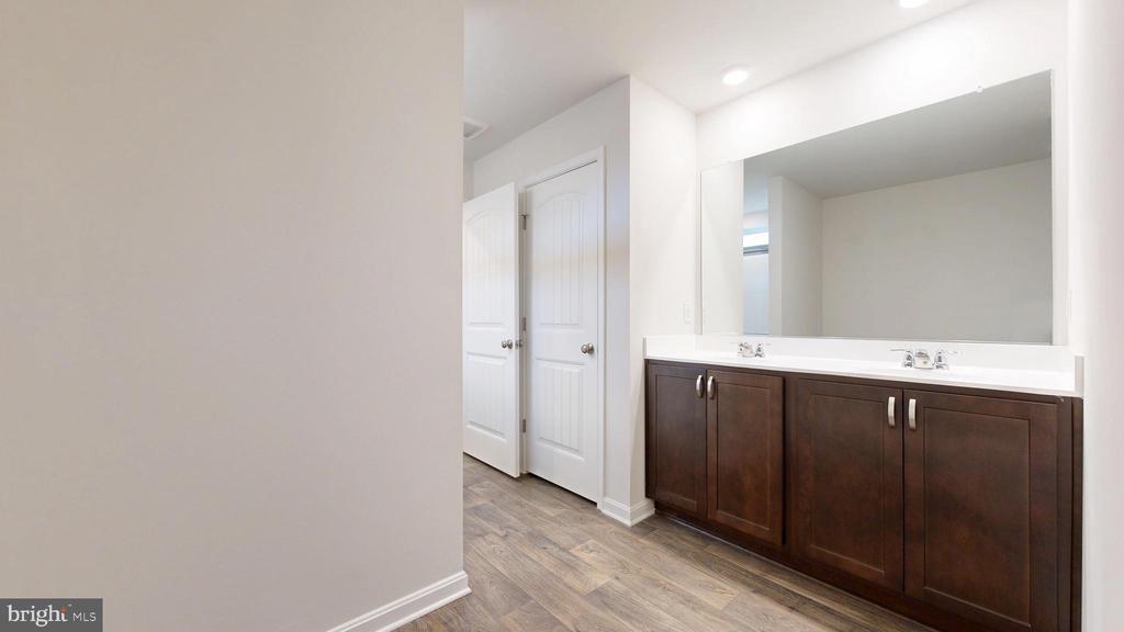 103 Bunchberry Ct