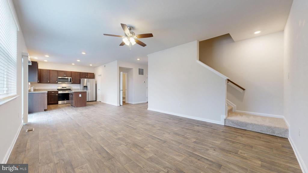 103 Bunchberry Ct
