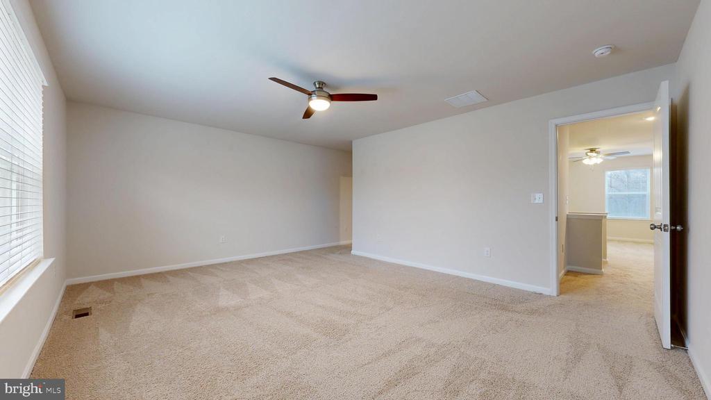 103 Bunchberry Ct