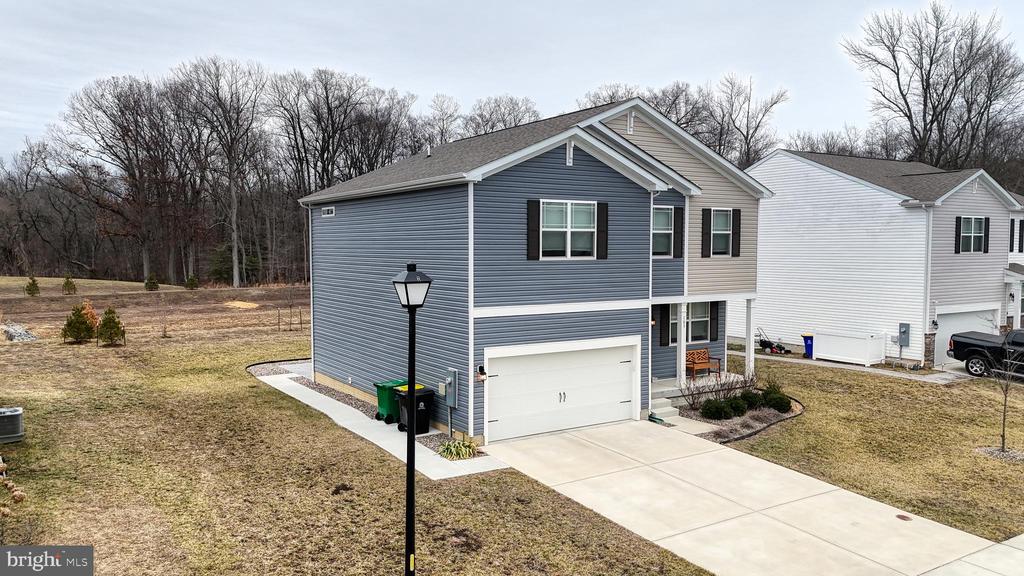 103 Bunchberry Ct