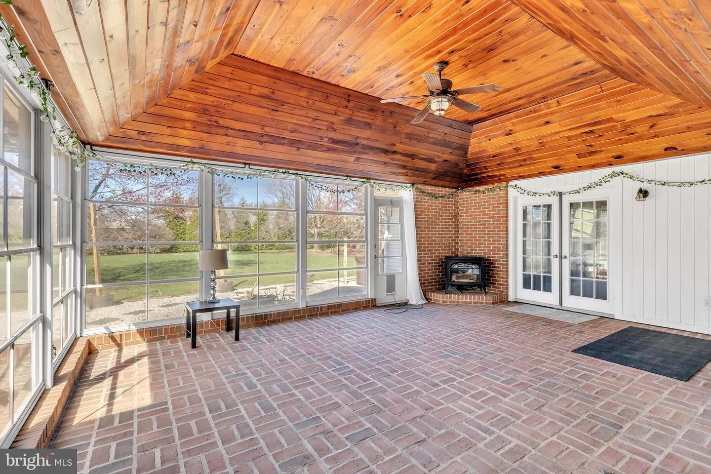 126 Dodge Dr