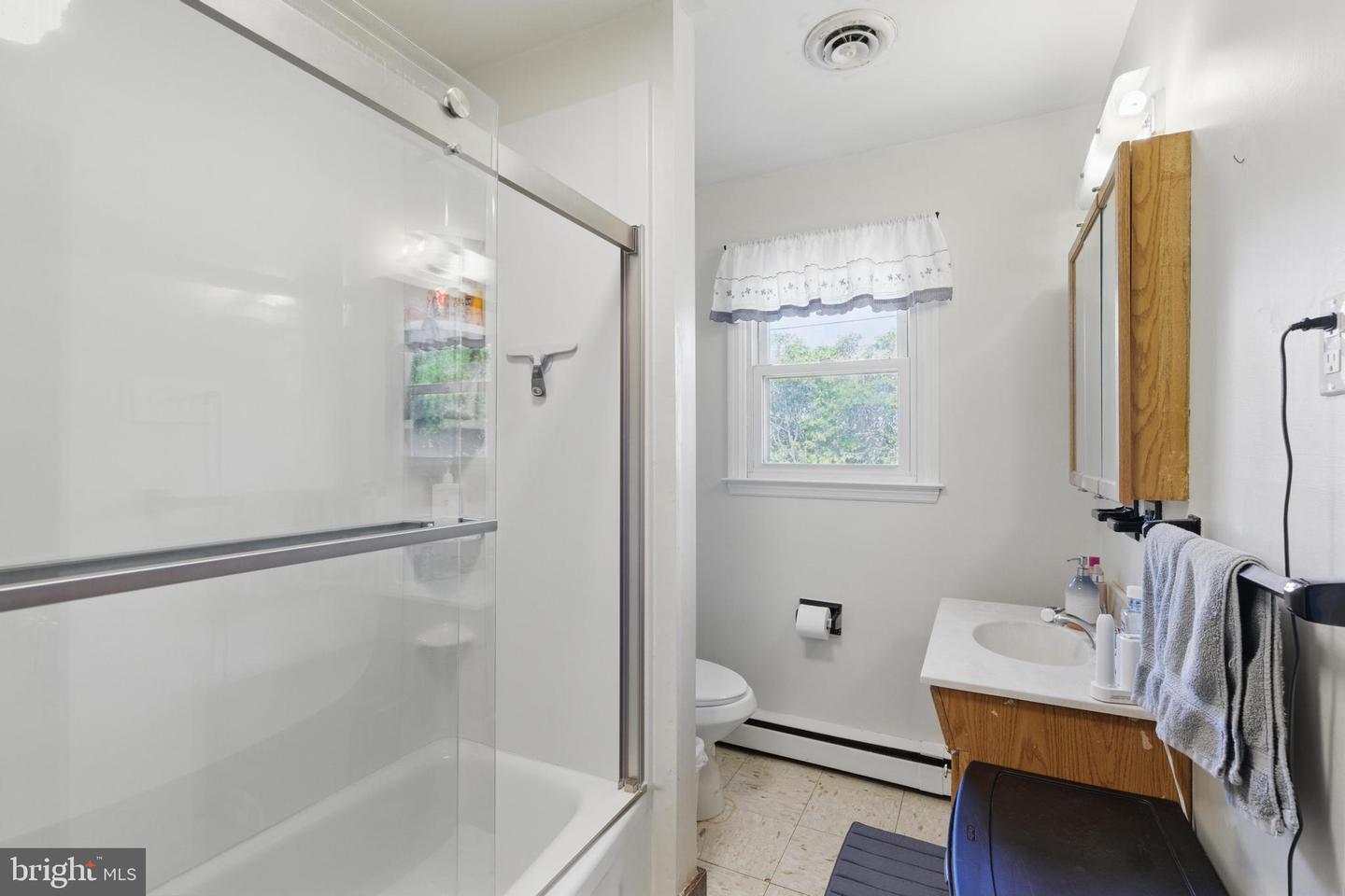28 Konschak Ave