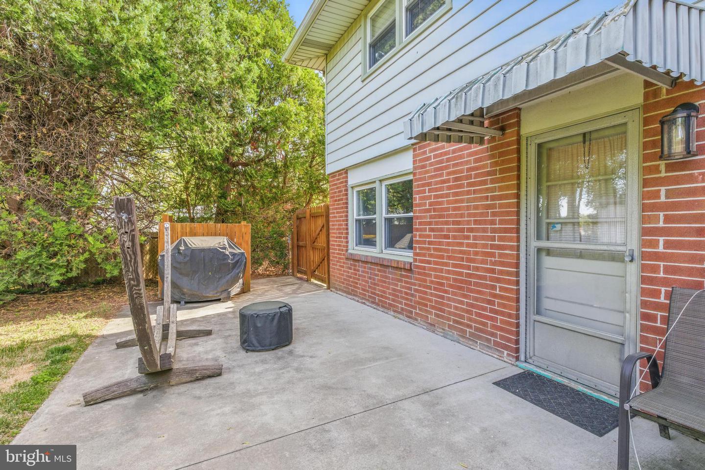 28 Konschak Ave
