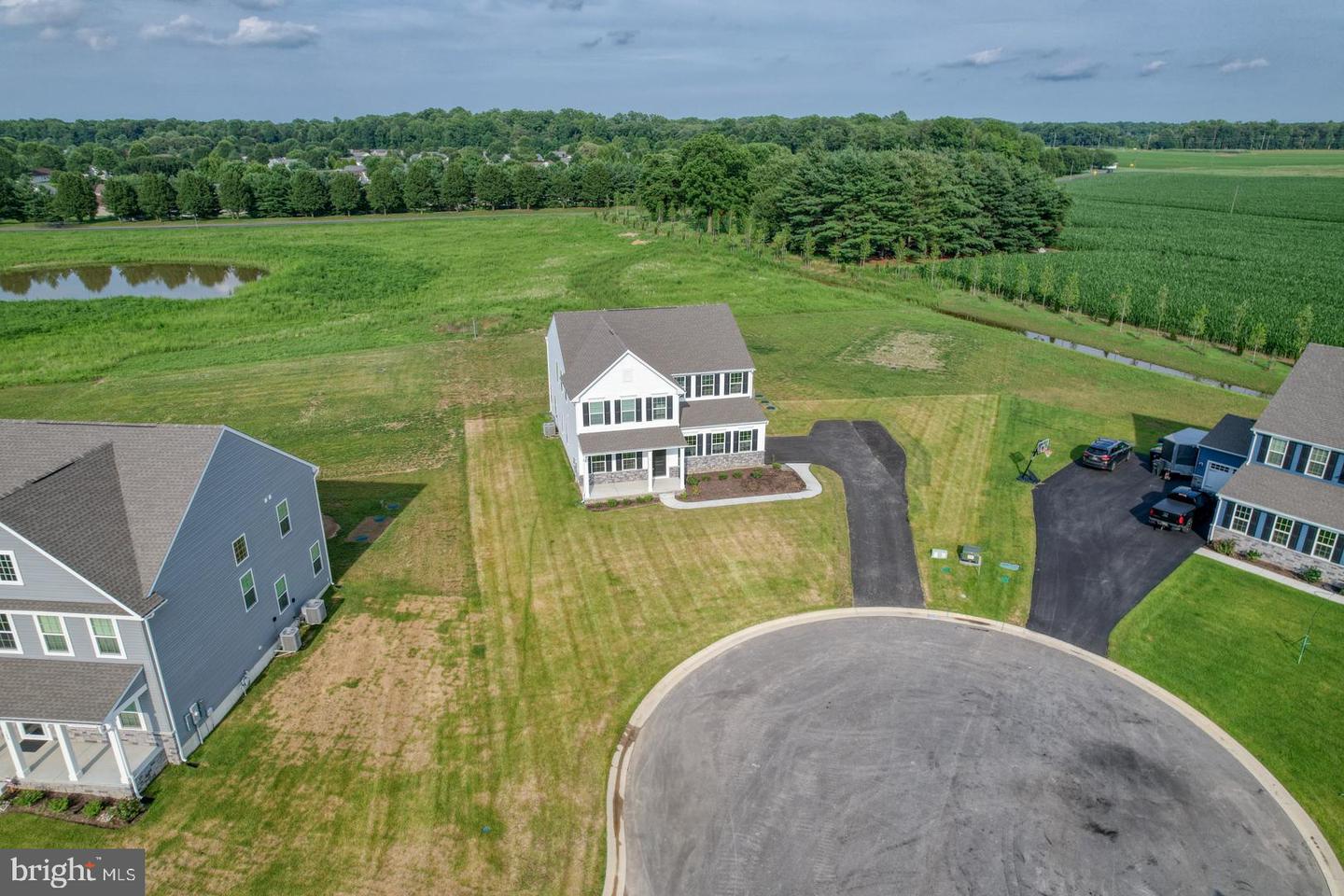 17 Corinthian Ct