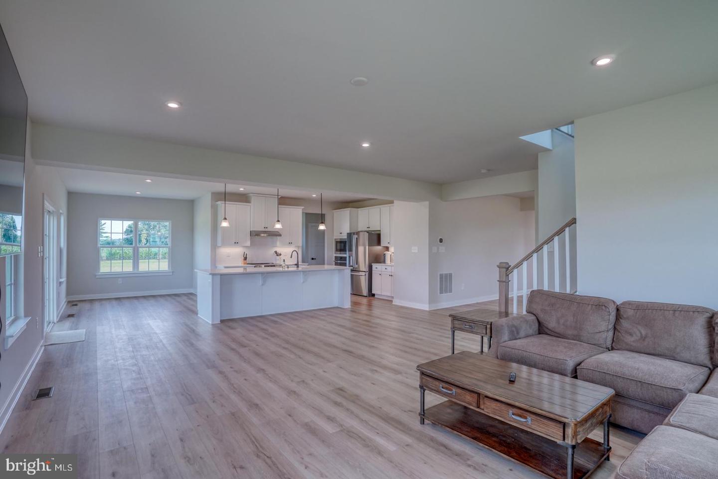 17 Corinthian Ct