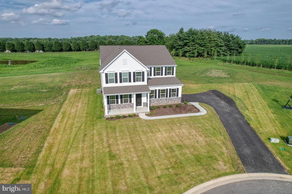 17 Corinthian Ct