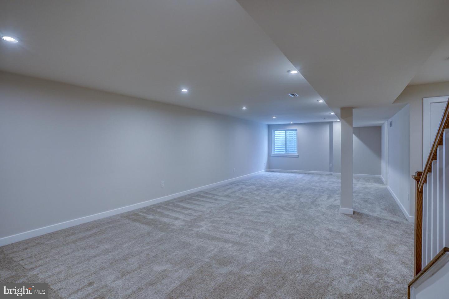 17 Corinthian Ct
