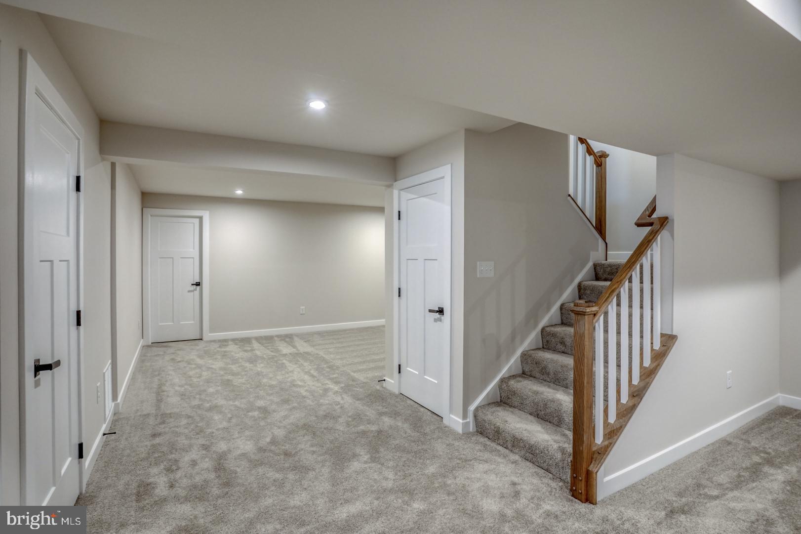 17 Corinthian Ct