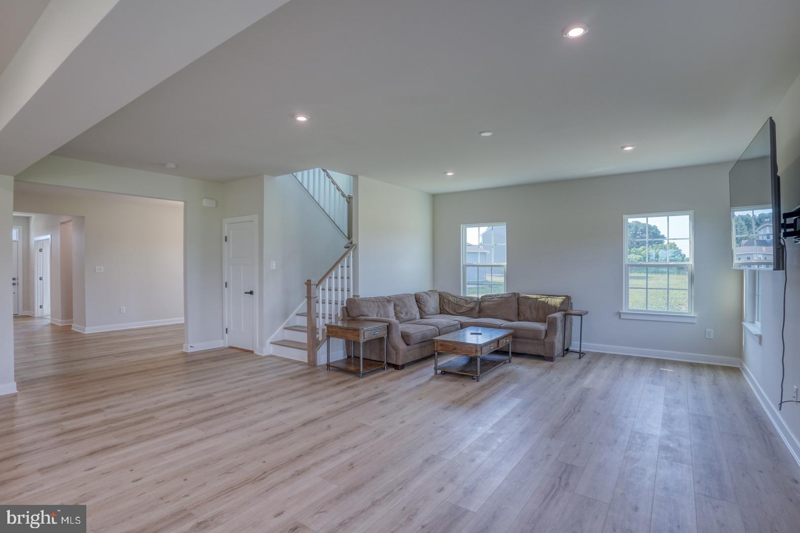 17 Corinthian Ct