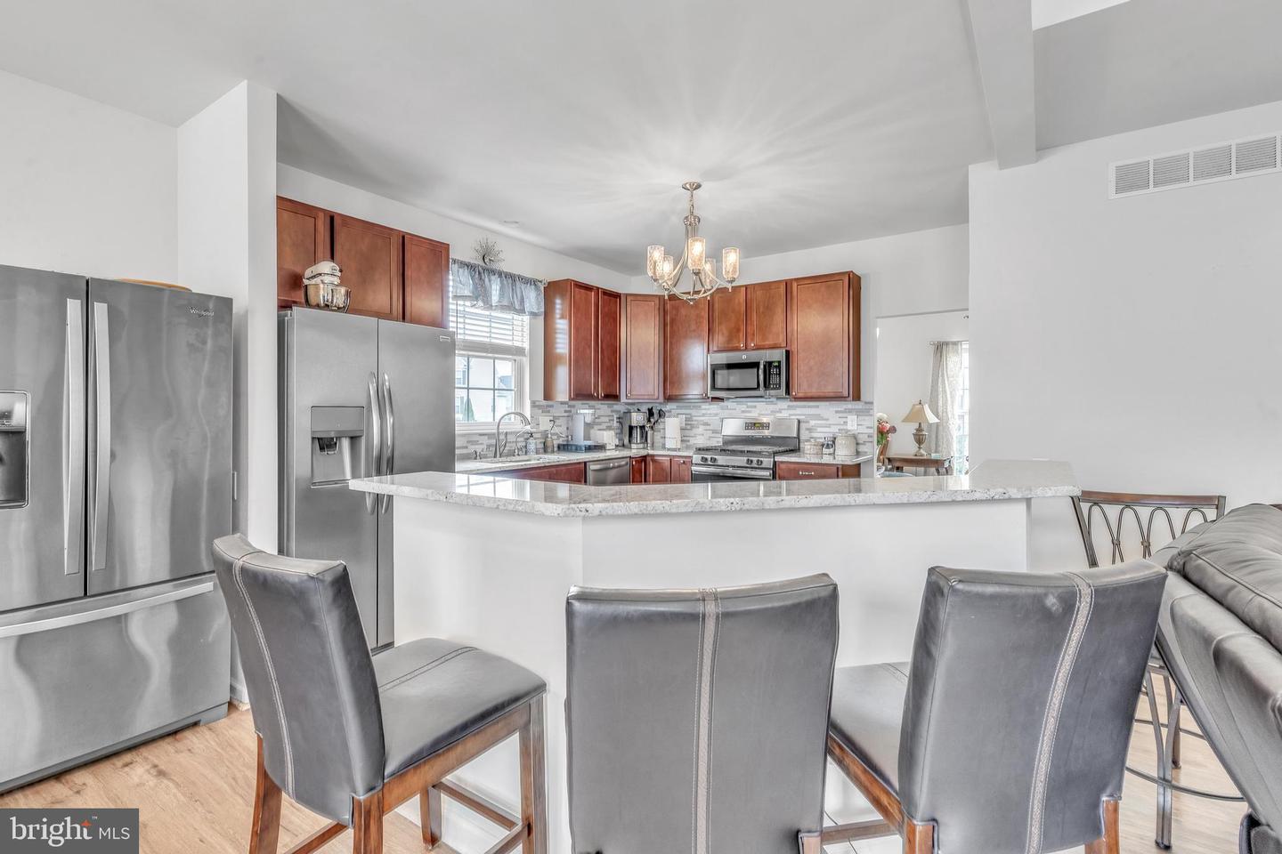 165 Oriole Ln