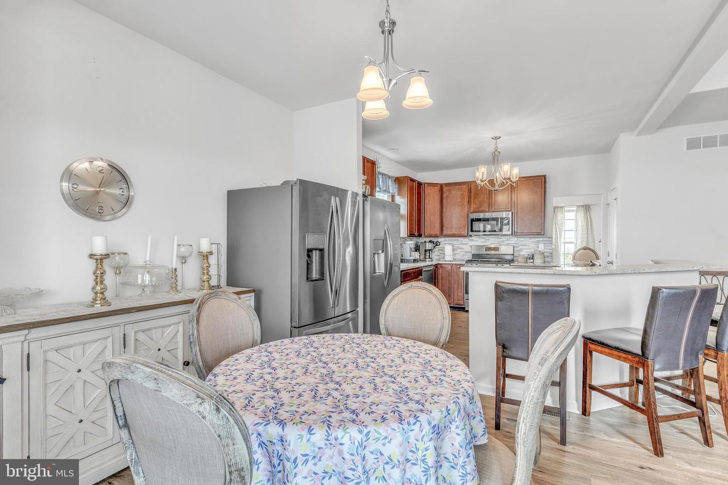 165 Oriole Ln