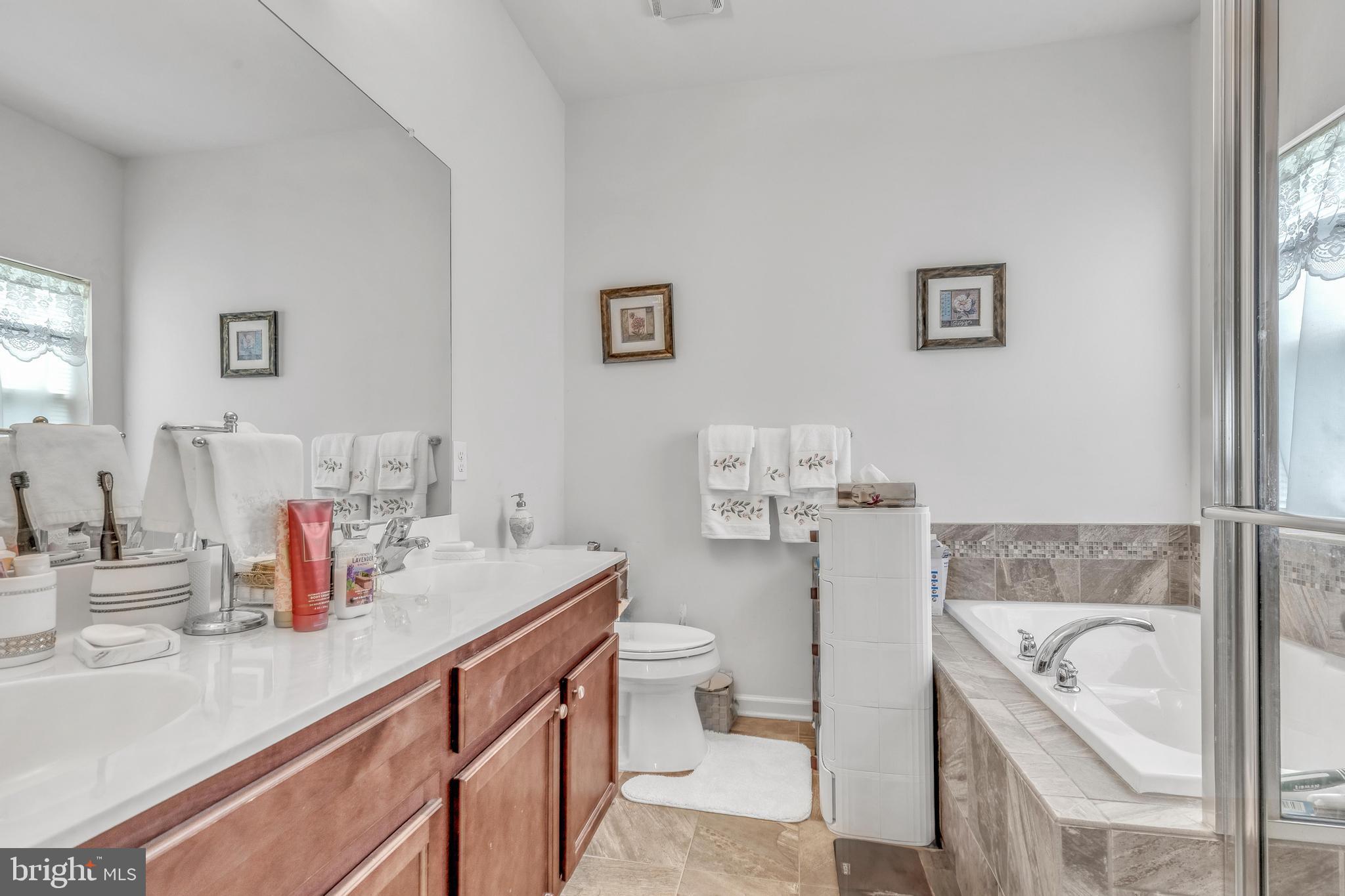 165 Oriole Ln
