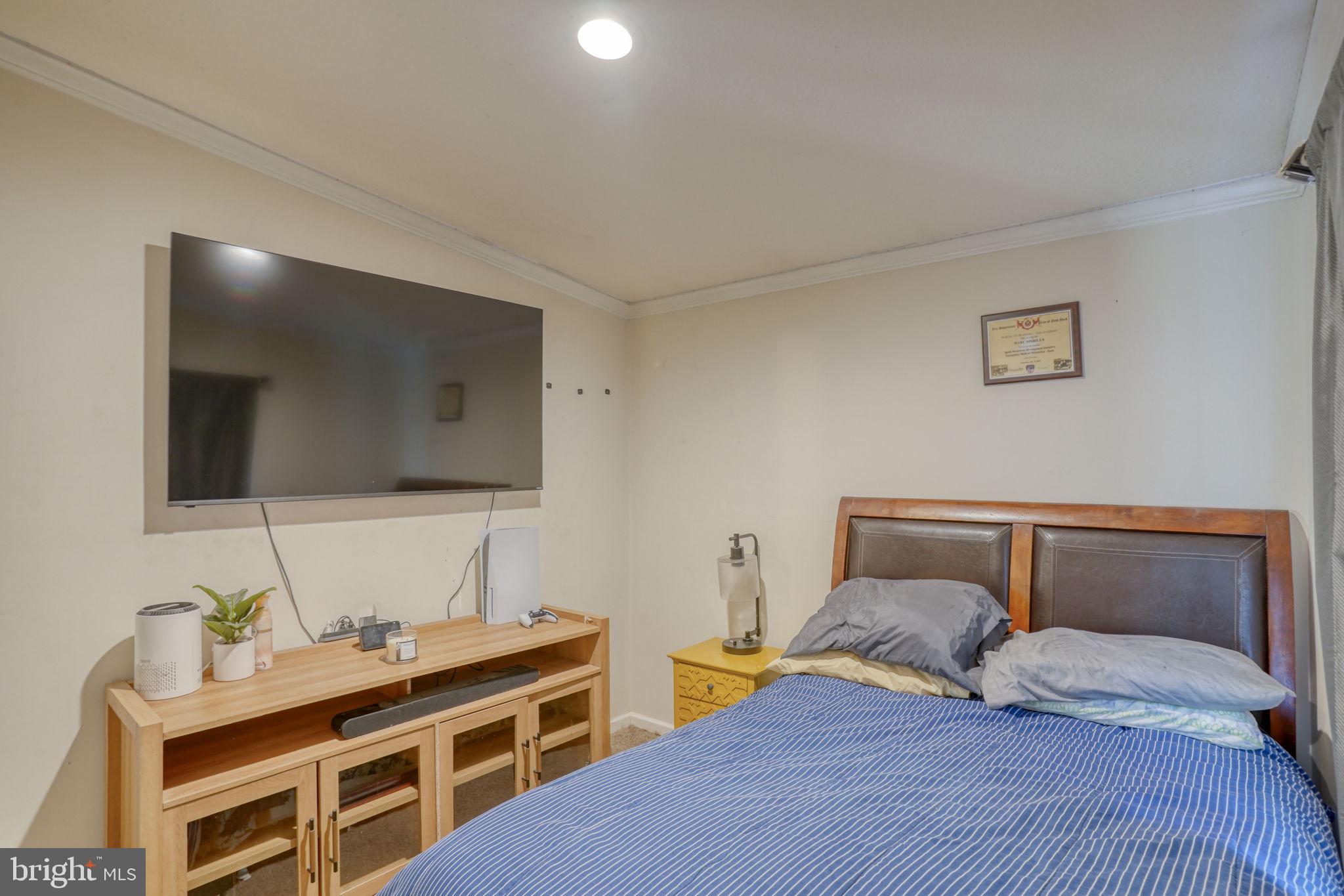 413 FOURTH STREET