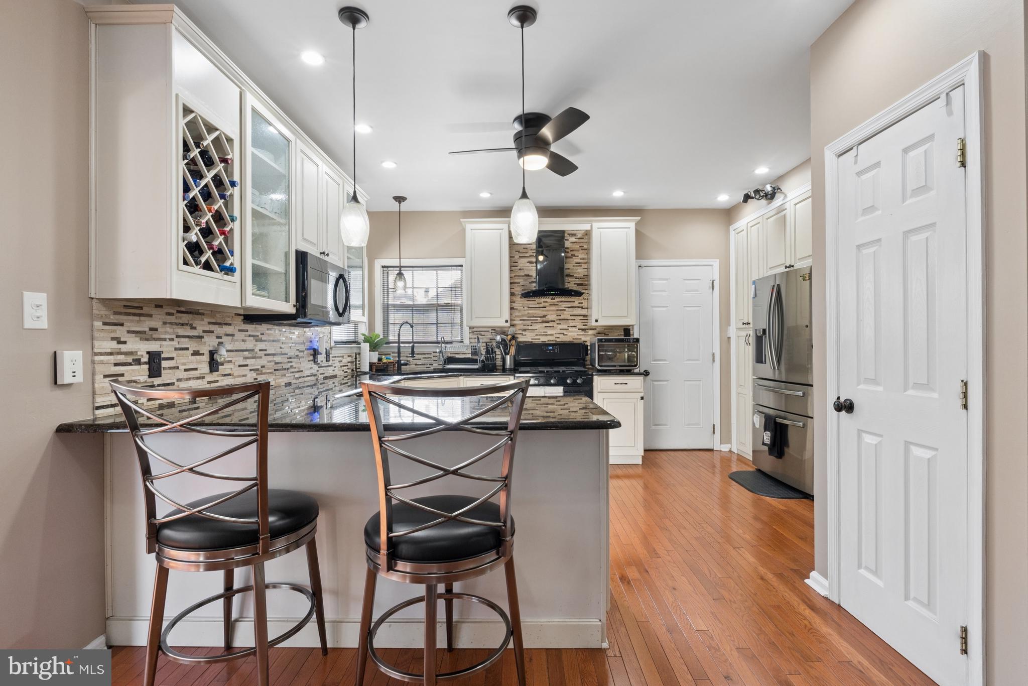 19 GRAYTON DRIVE