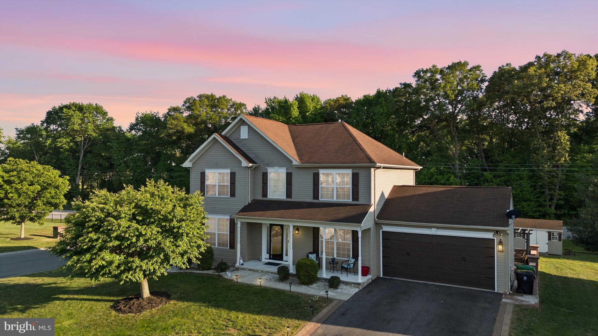 19 GRAYTON DRIVE