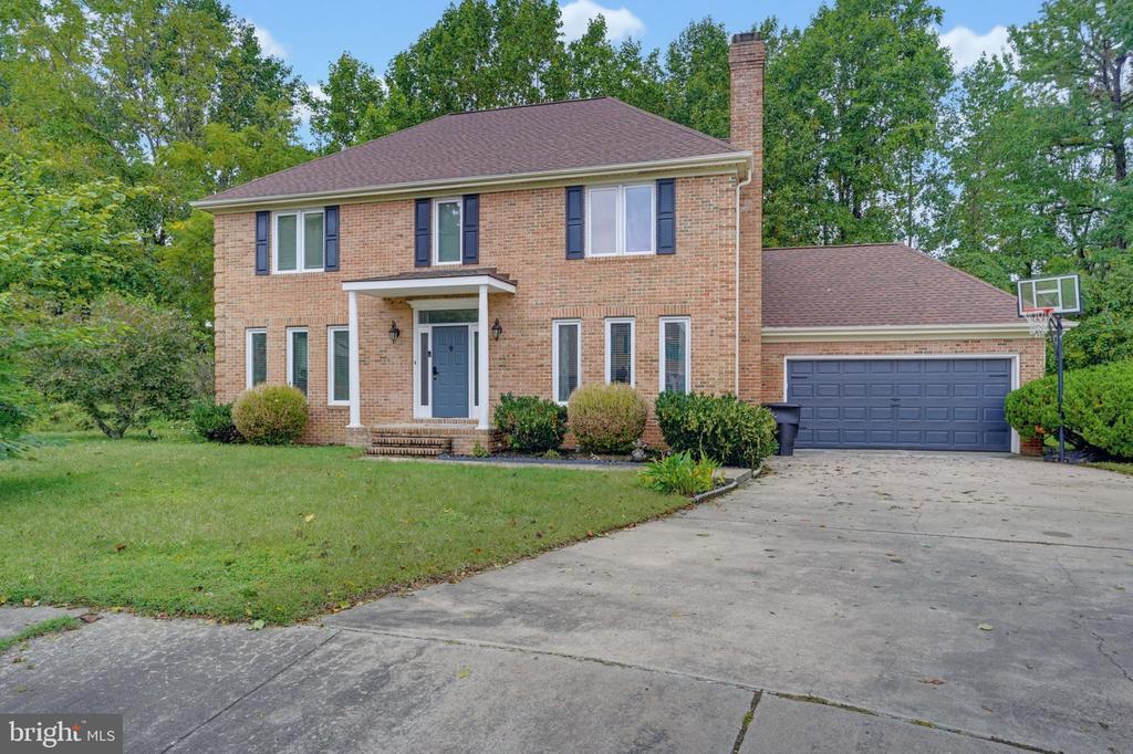 7 MICHAEL COURT