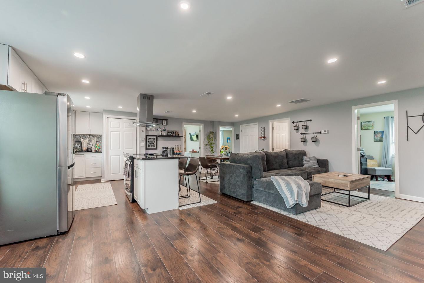 2111 Pleasant Valley Rd