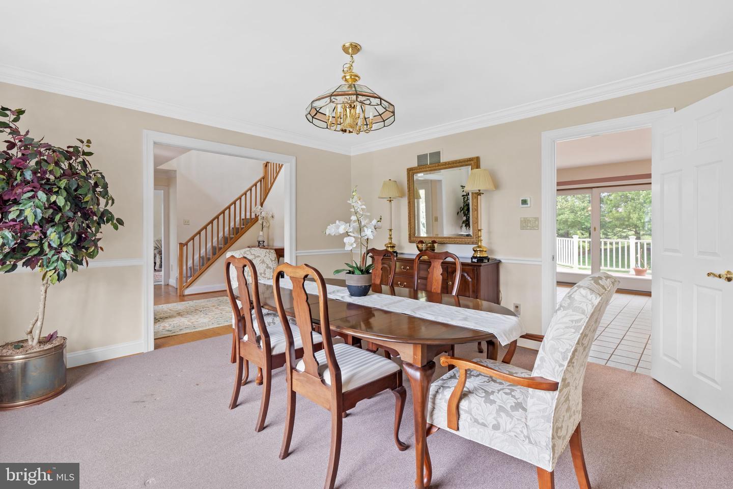 2 Rockland Ct