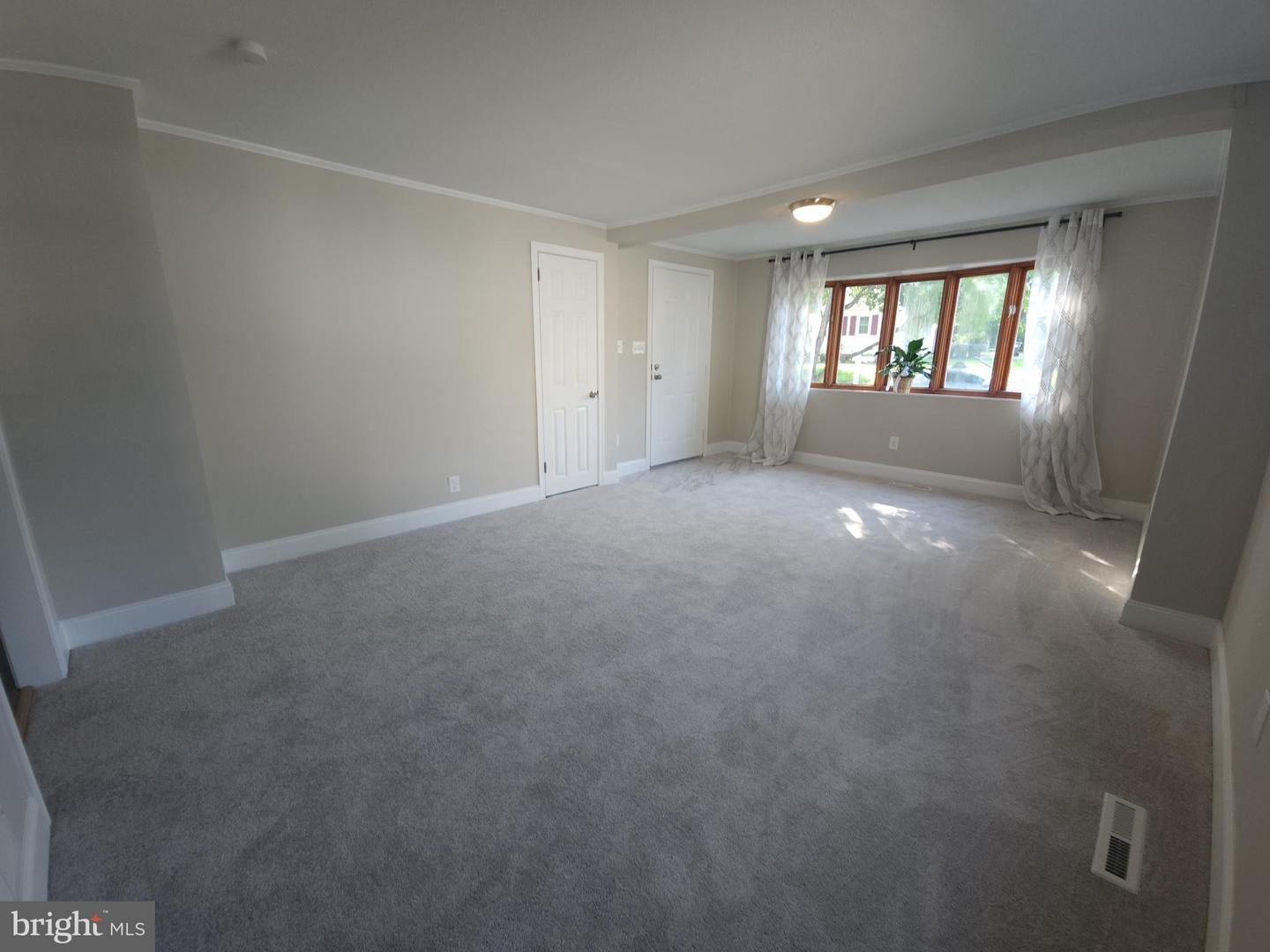 20 Hillview Ave