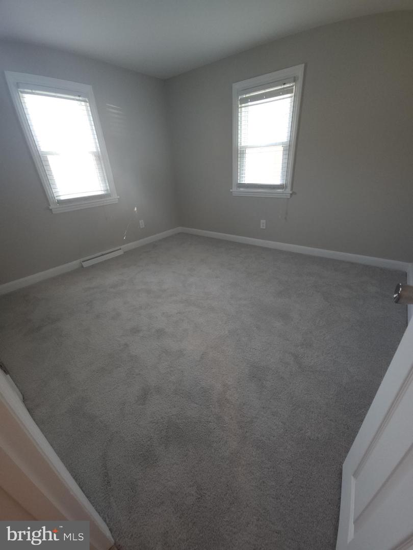 20 Hillview Ave
