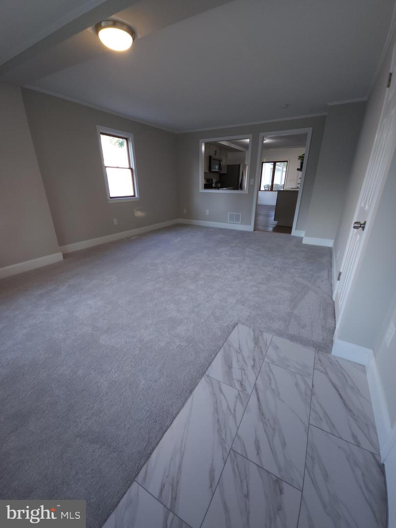 20 Hillview Ave