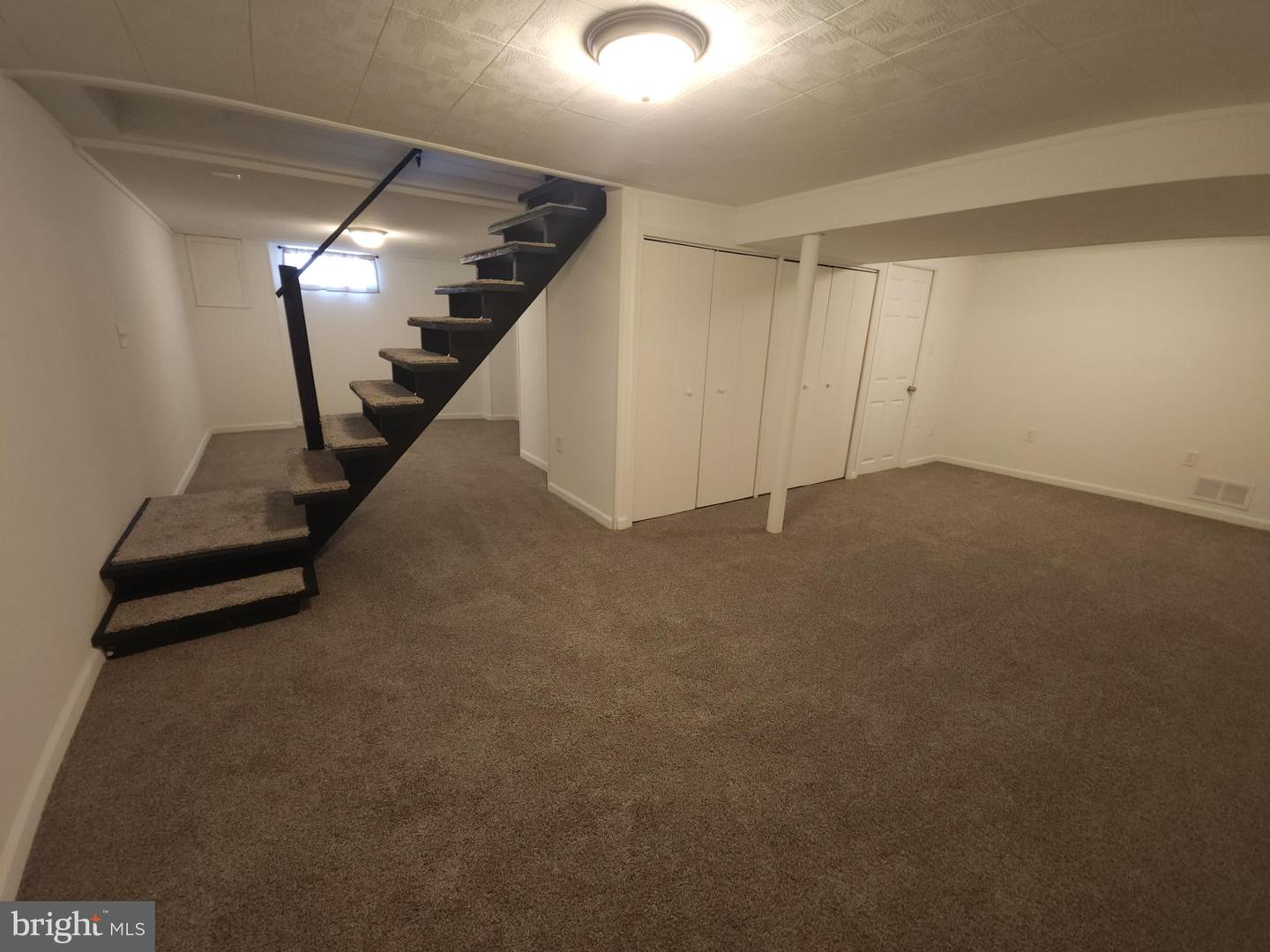 20 Hillview Ave
