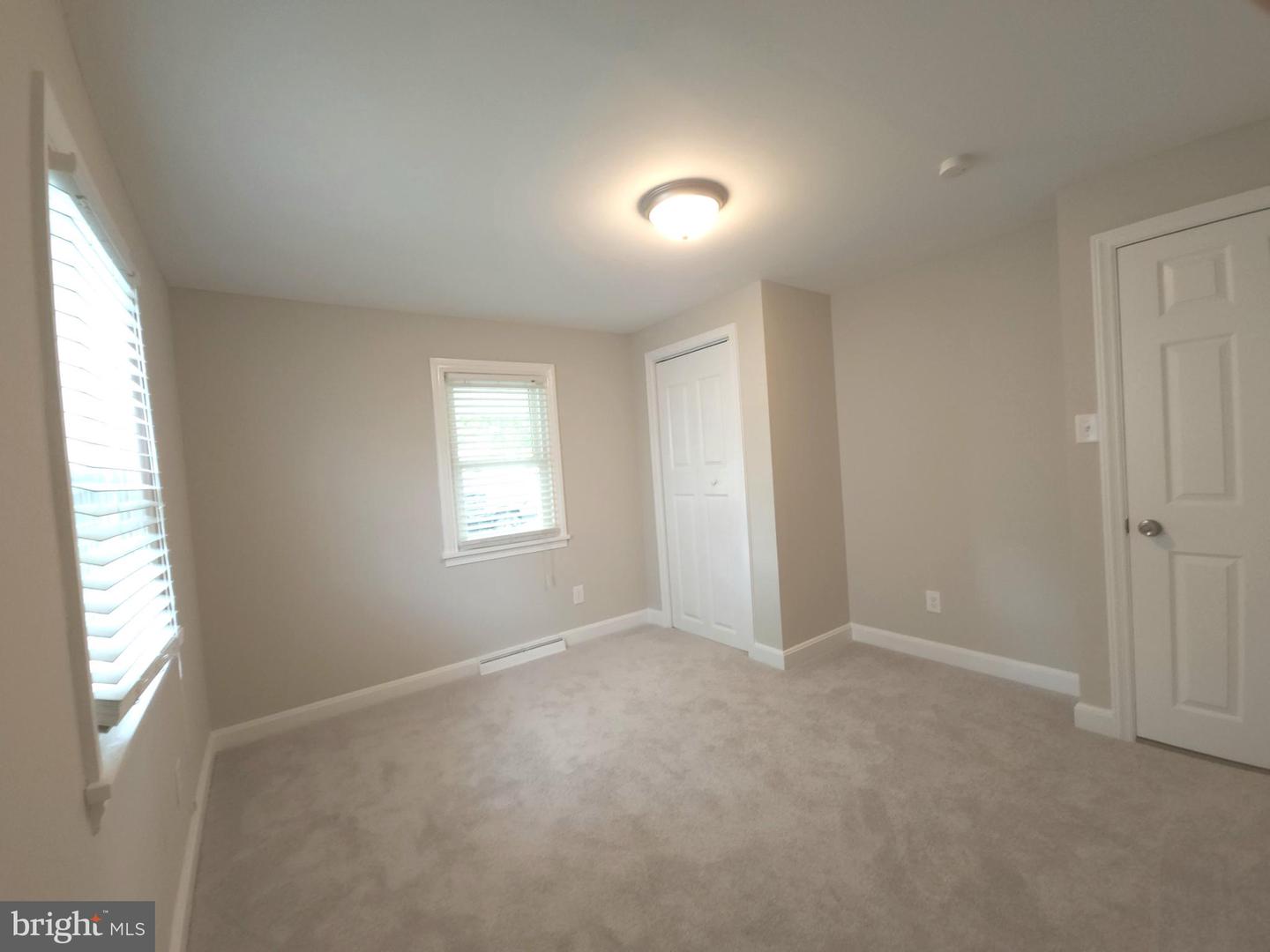20 Hillview Ave