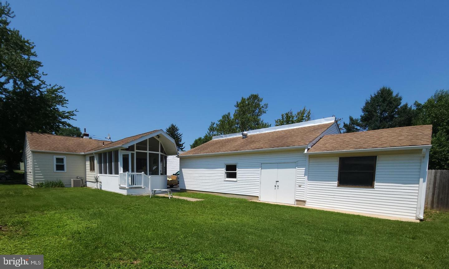 20 Hillview Ave