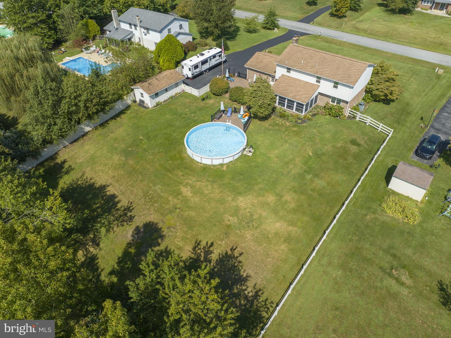645 Clifton Dr