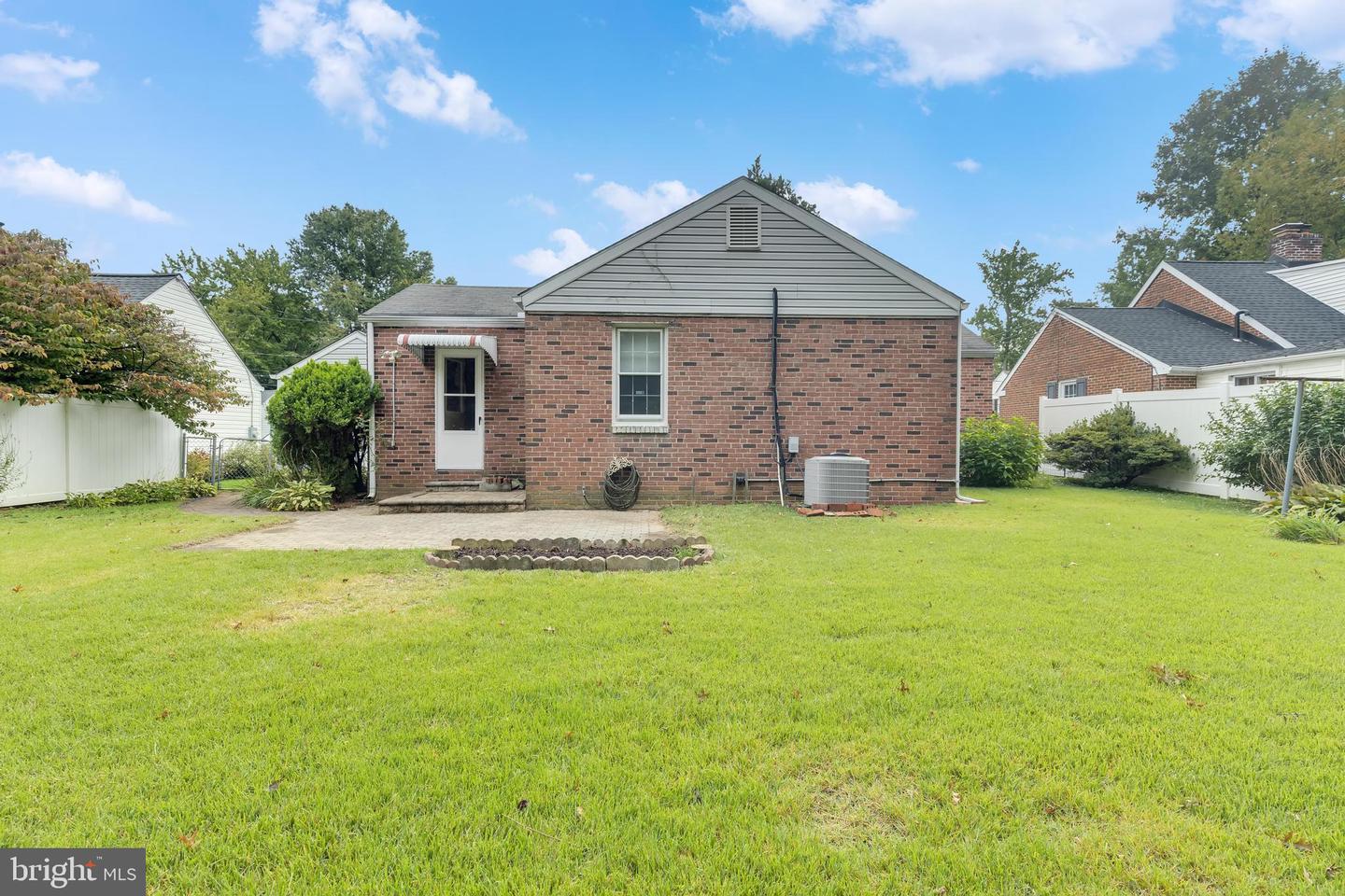 1808 Bellewood Rd