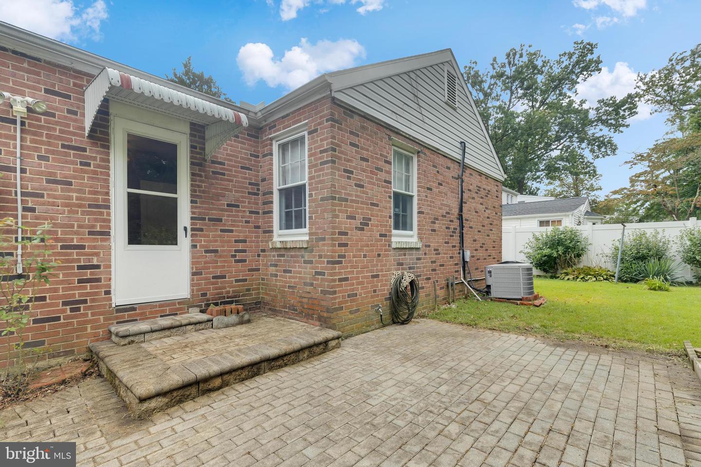 1808 Bellewood Rd