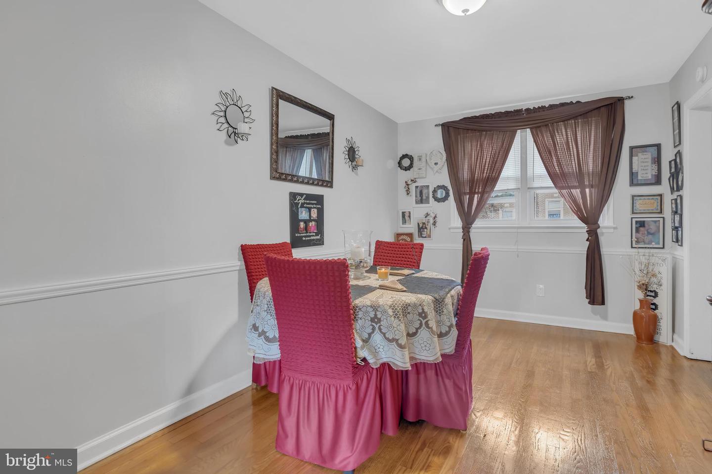 1011 Clayton Rd
