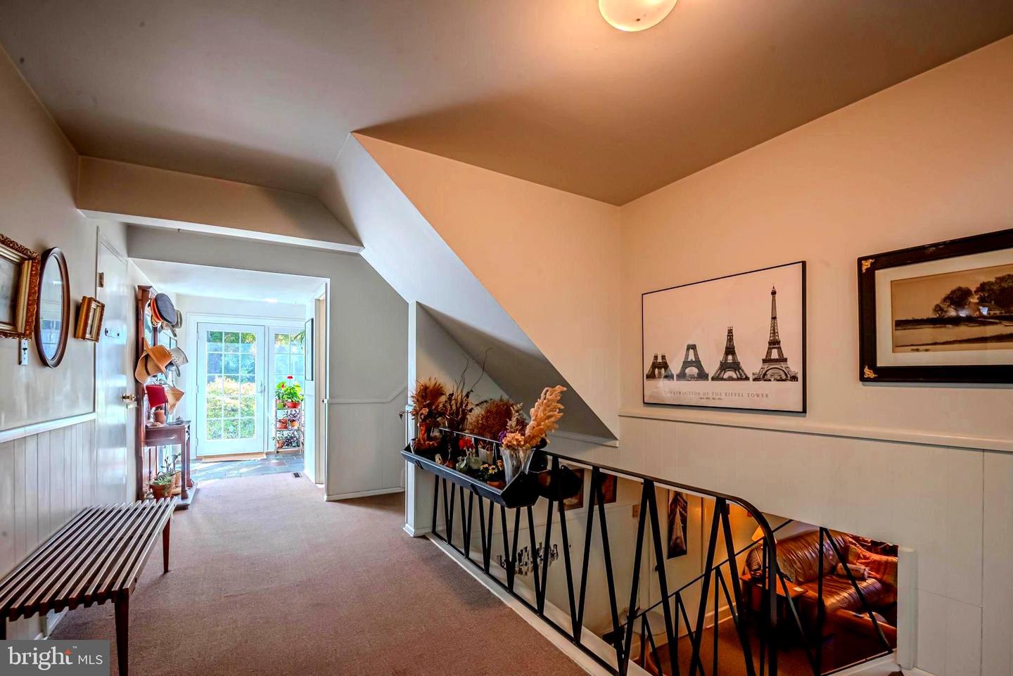 402 Radcliffe Dr