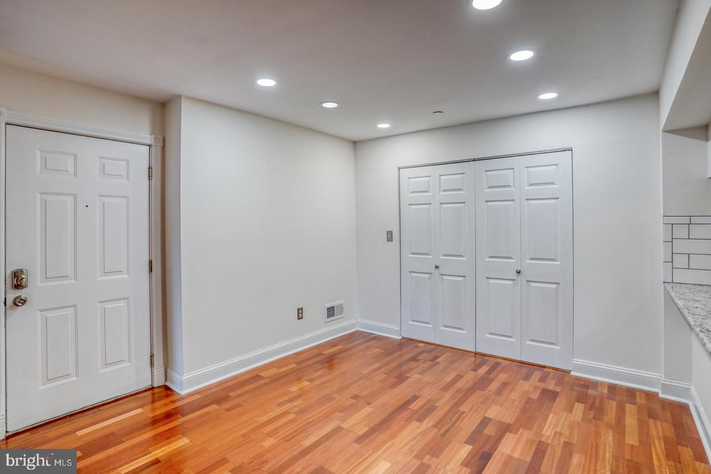 405 Waters Edge Dr #56