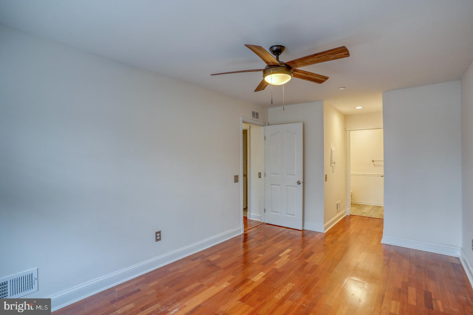 405 Waters Edge Dr #56