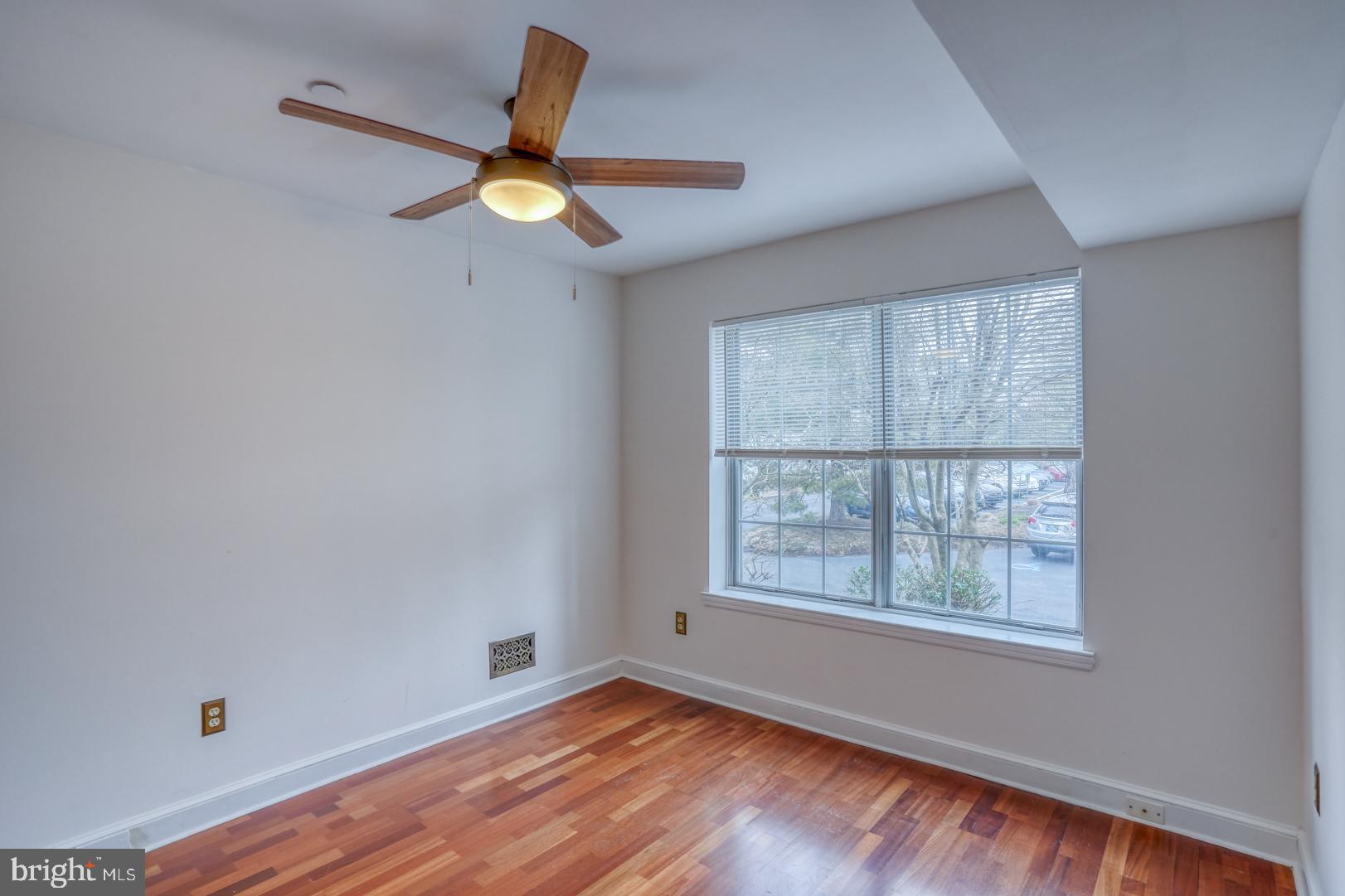 405 Waters Edge Dr #56