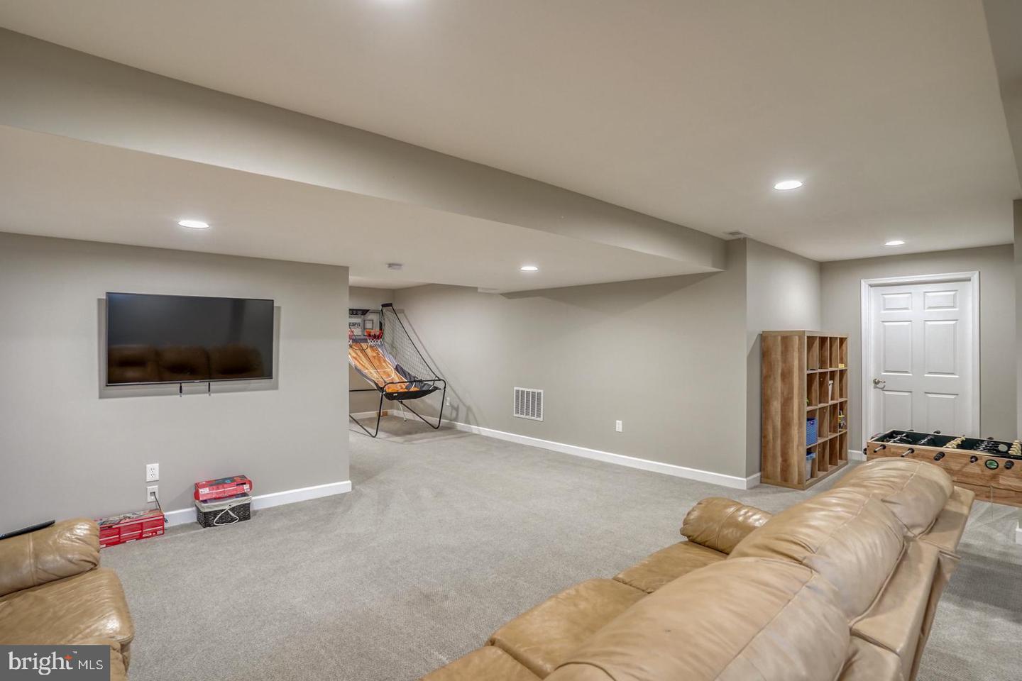 56 Spring Creek Dr