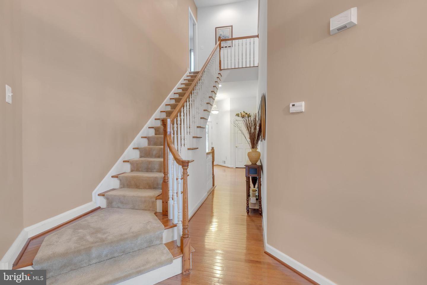 352 Sun Blvd
