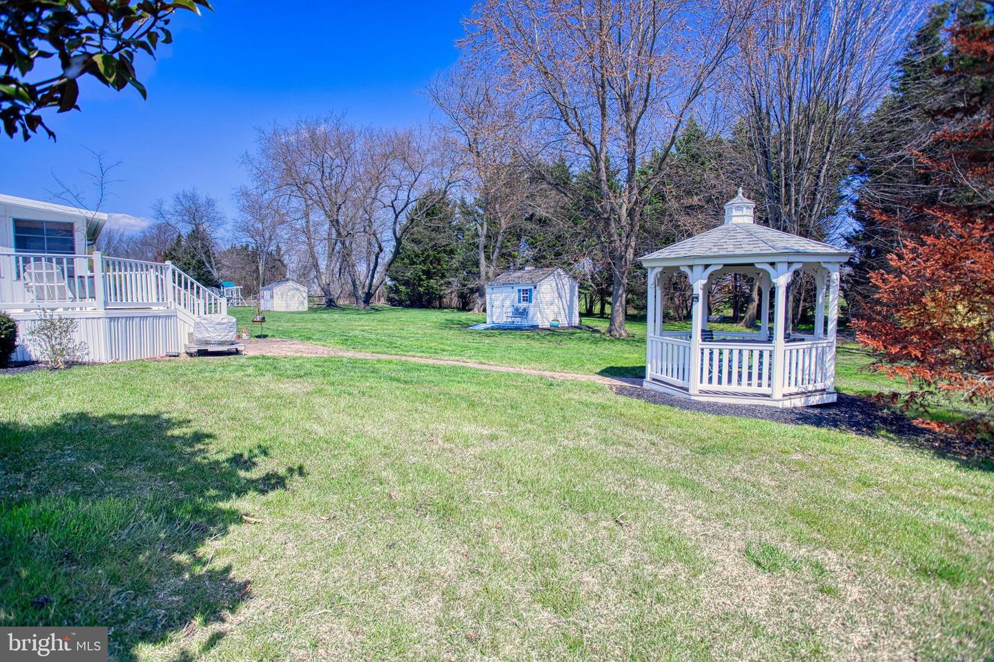 40 Silver Lake Dr